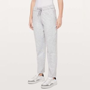 Lululemon On The Fly Pant 27" - High Rise